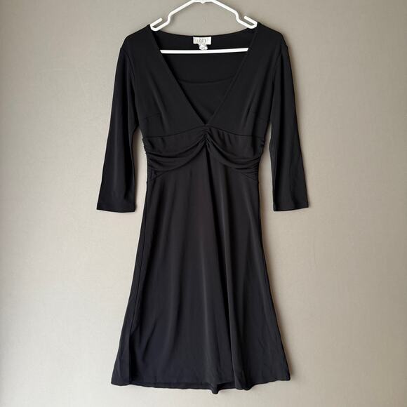 Ann Taylor LOFT Size 4 Black shift long sleeve mini Dress - Picture 1 of 9